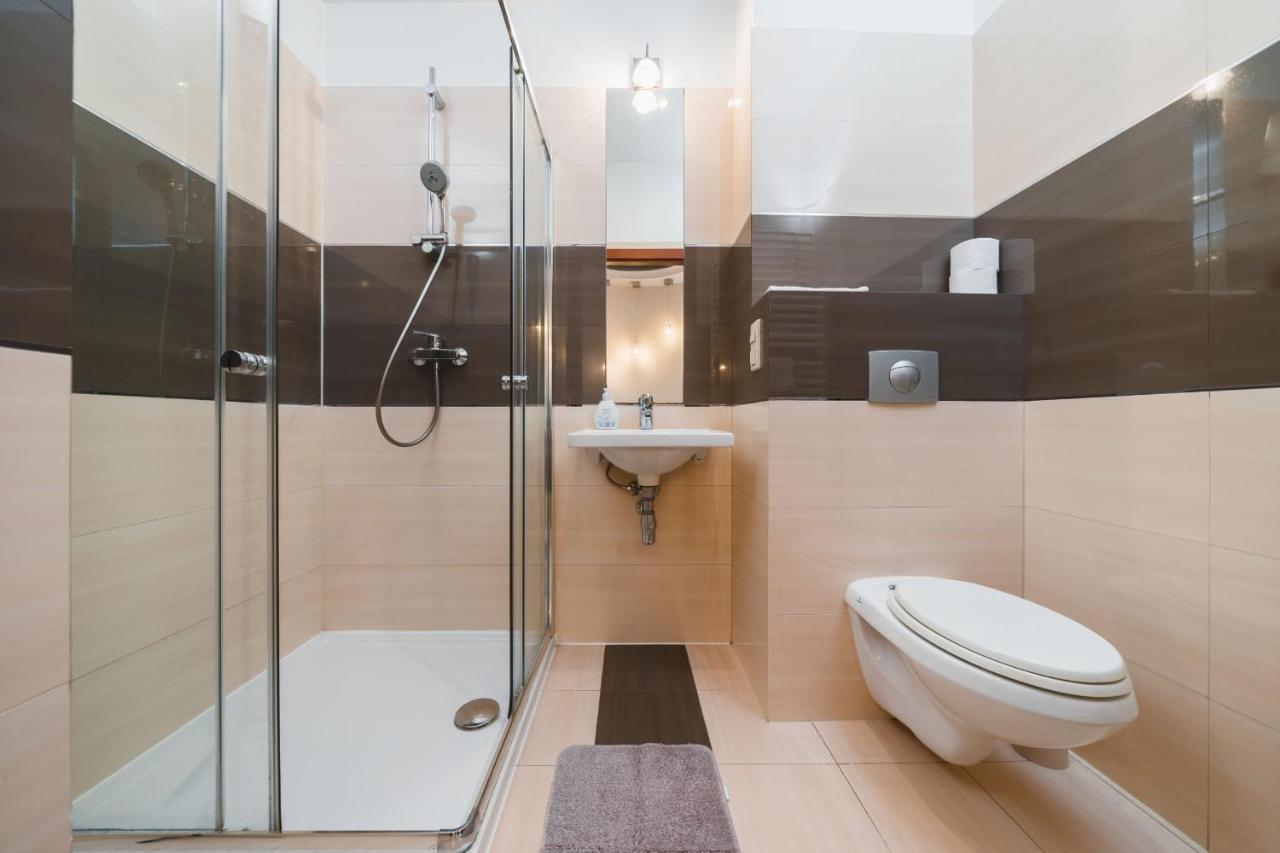 Apartament W Centrum Krakowa Na Ulicy Dlugiej Ngoại thất bức ảnh